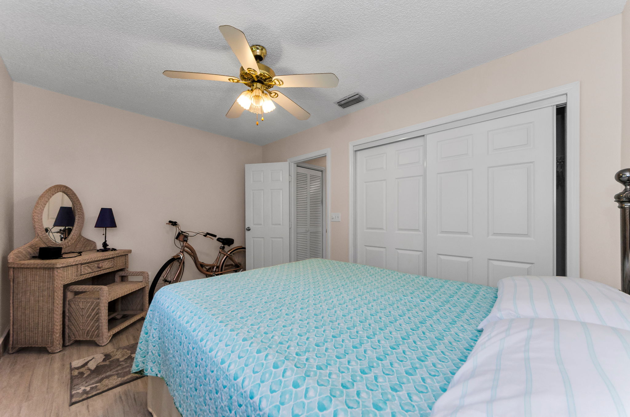 Bedroom1b