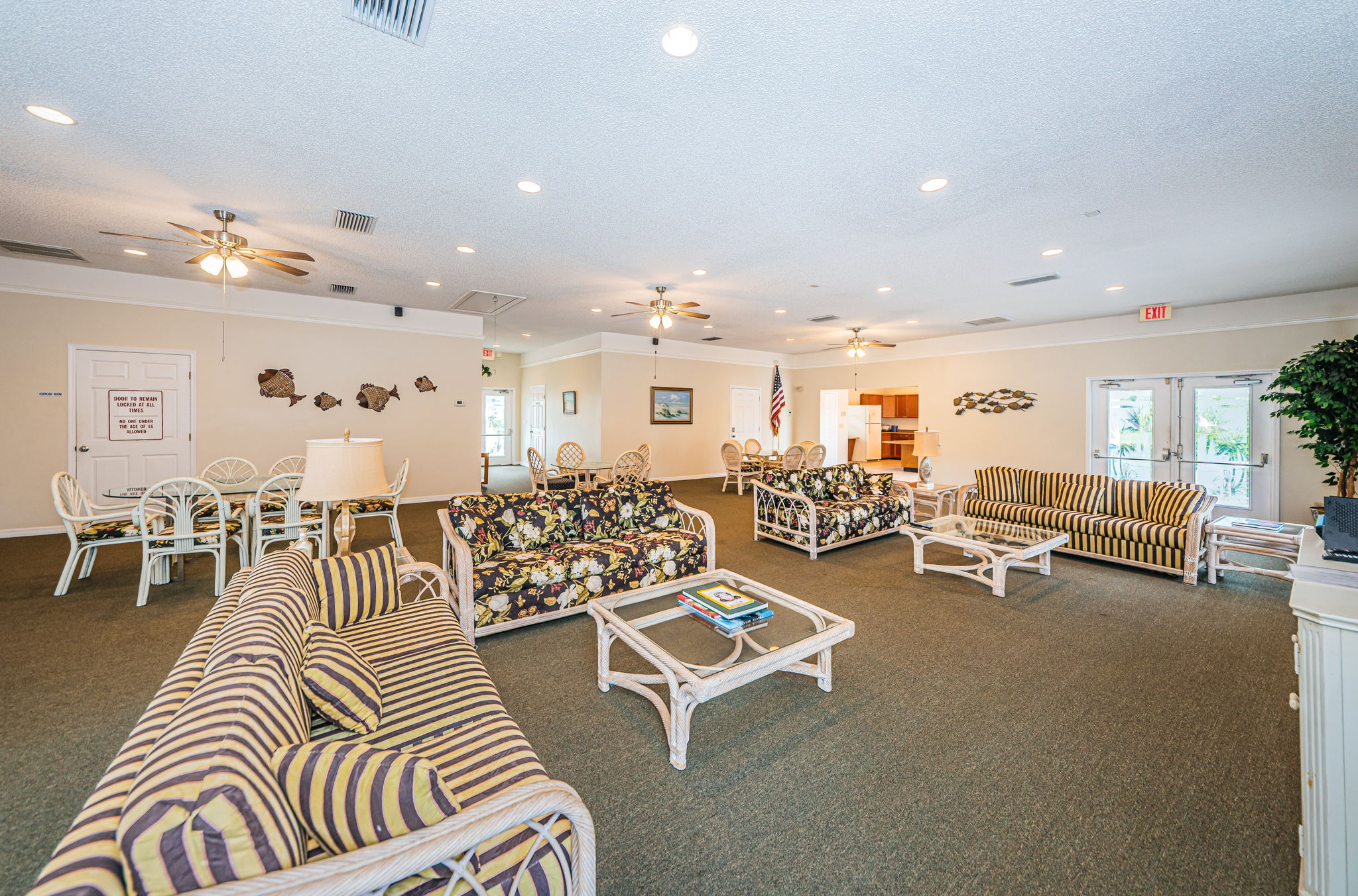 8-Clubhouse Great Room