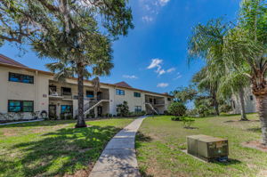 Front Exterior2