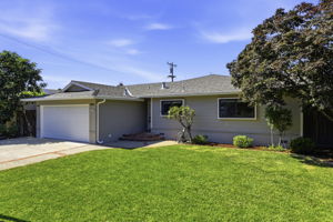 003_F8_1683 Hyacinth Ln