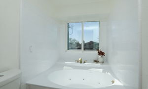  Photo 34