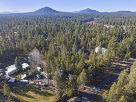 16833 Brenda Dr, Bend, OR 97707, USA Photo 0