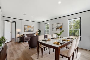 SNY08317 virtually staged.jpeg