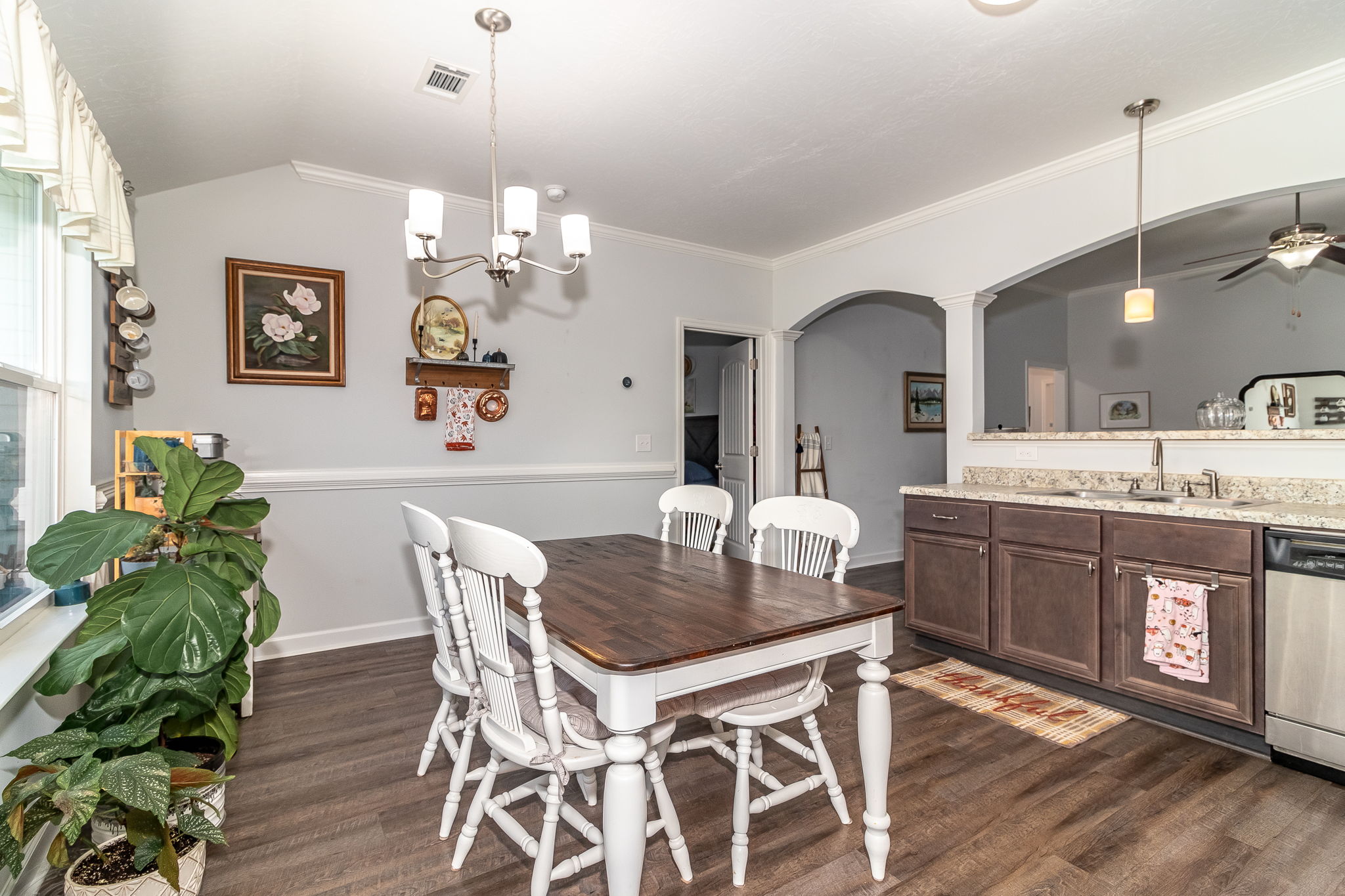 Dining Room/Kitchen