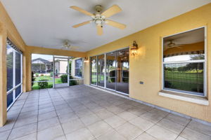 Spacious Lanai