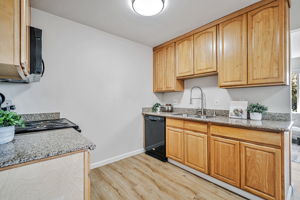 055_16845 Liberty St