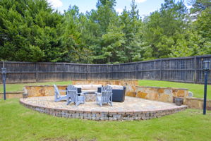  Photo 48