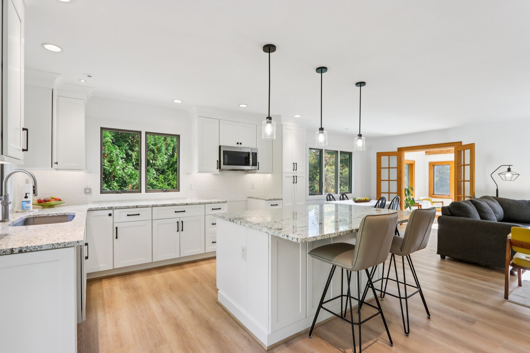 S Mayfield Rd-S2810-022.jpg