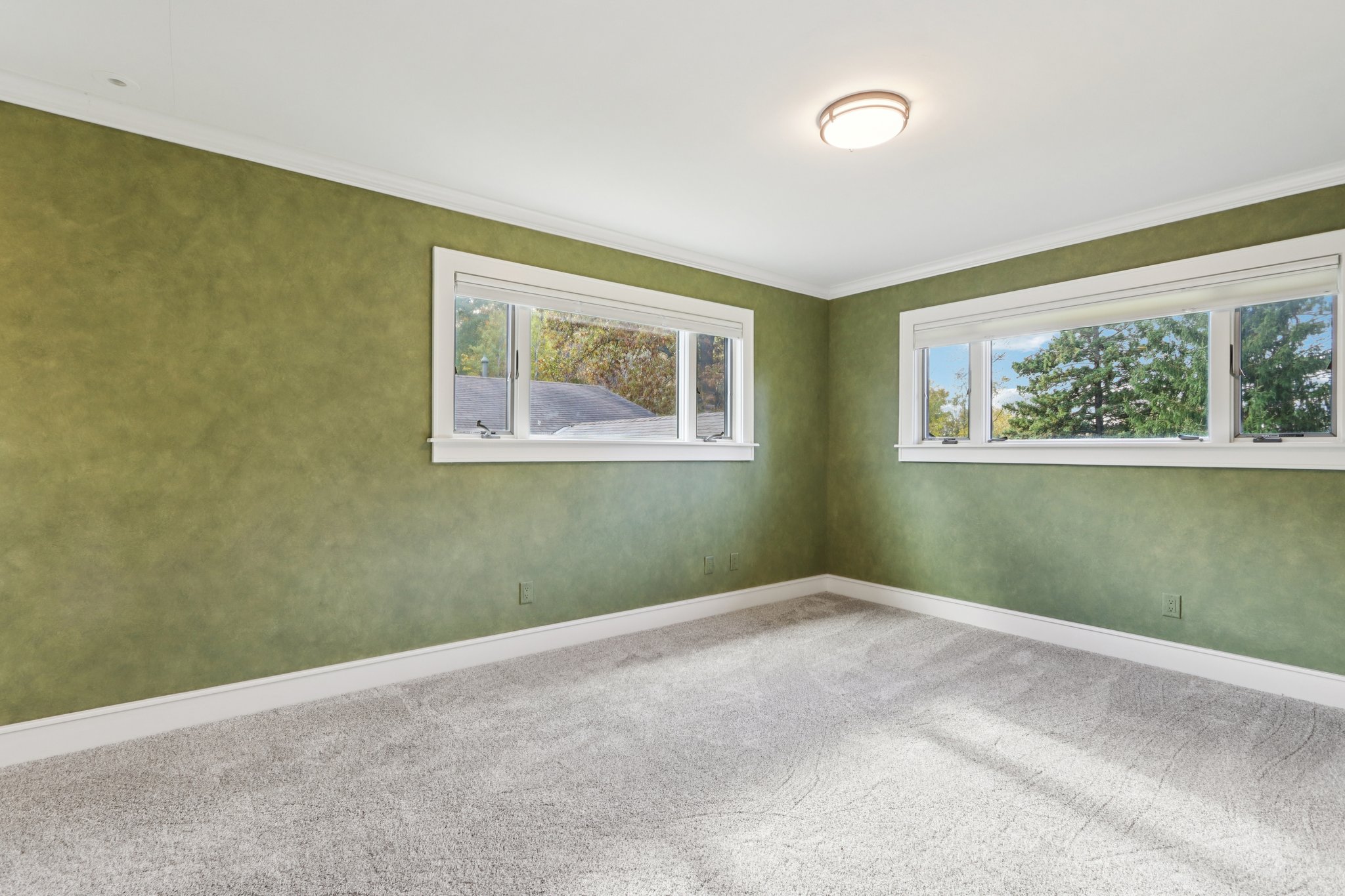 S Mayfield Rd-S2810-042.jpg