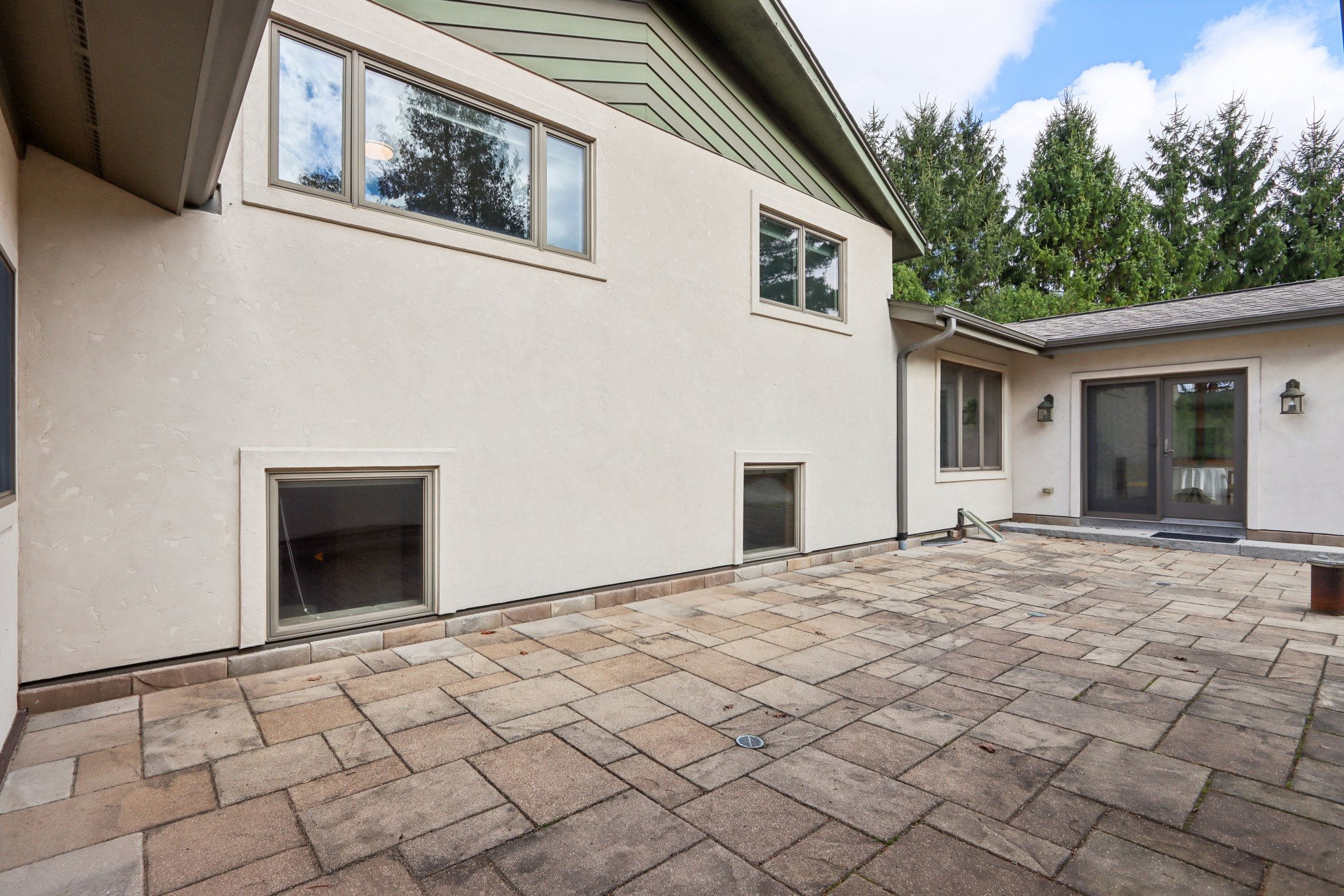 S Mayfield Rd-S2810-055.jpg