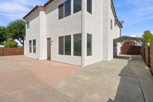  Photo 47