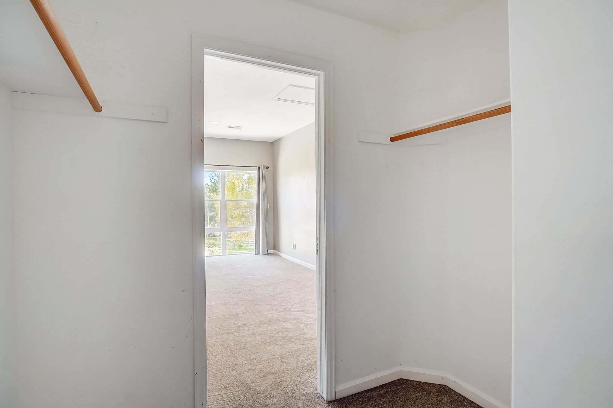 S Willow Ct-050
