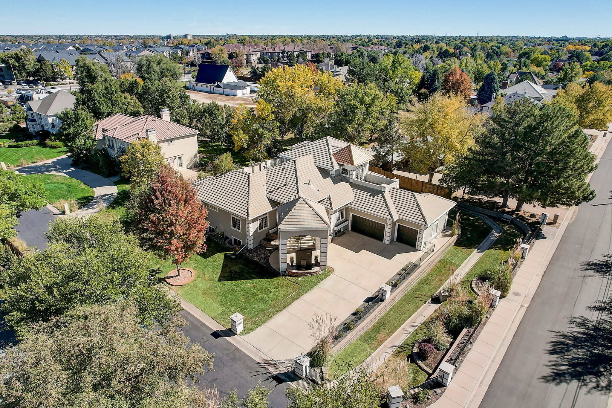 S Willow Ct-088