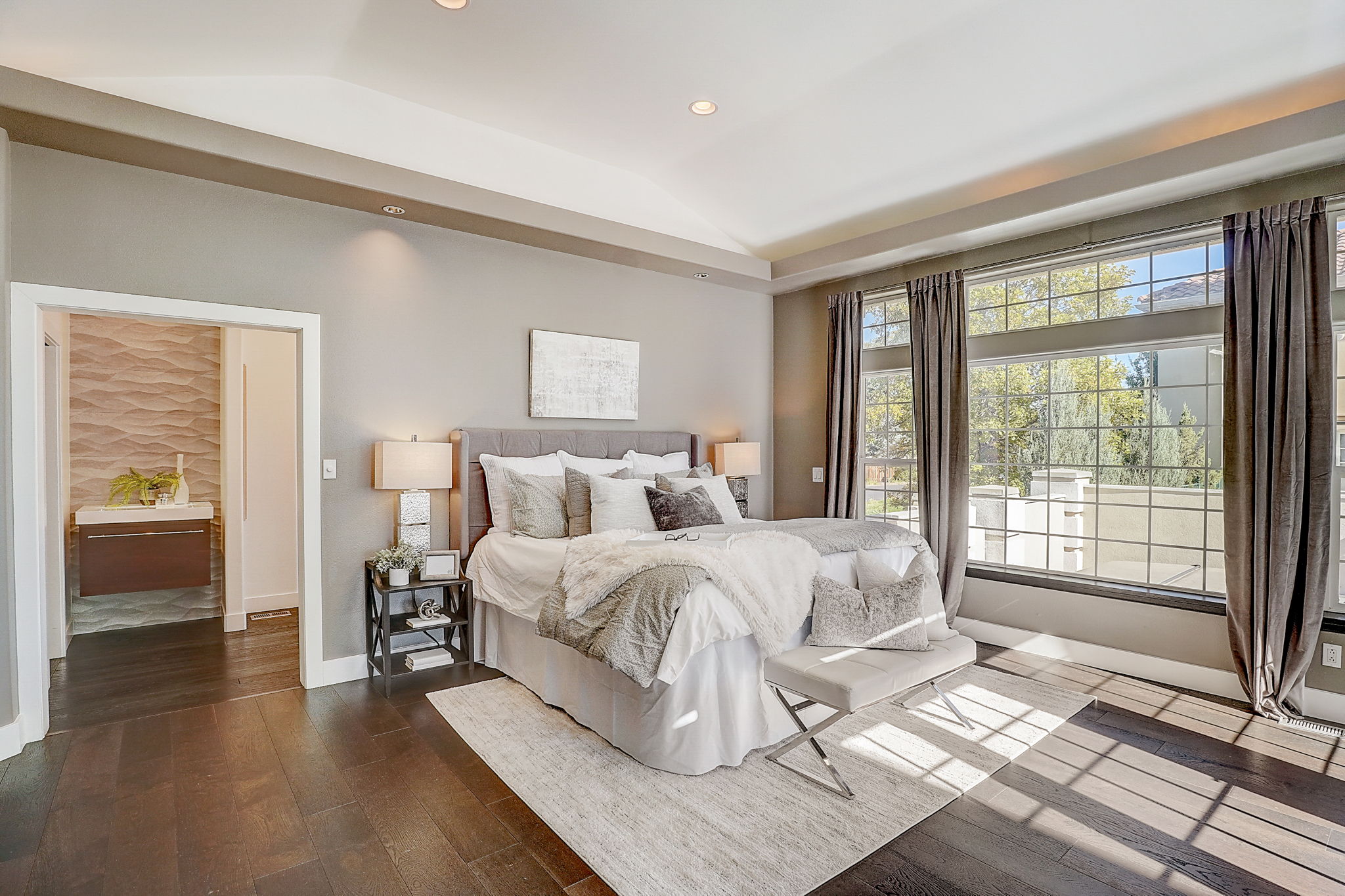 S Willow Ct-033