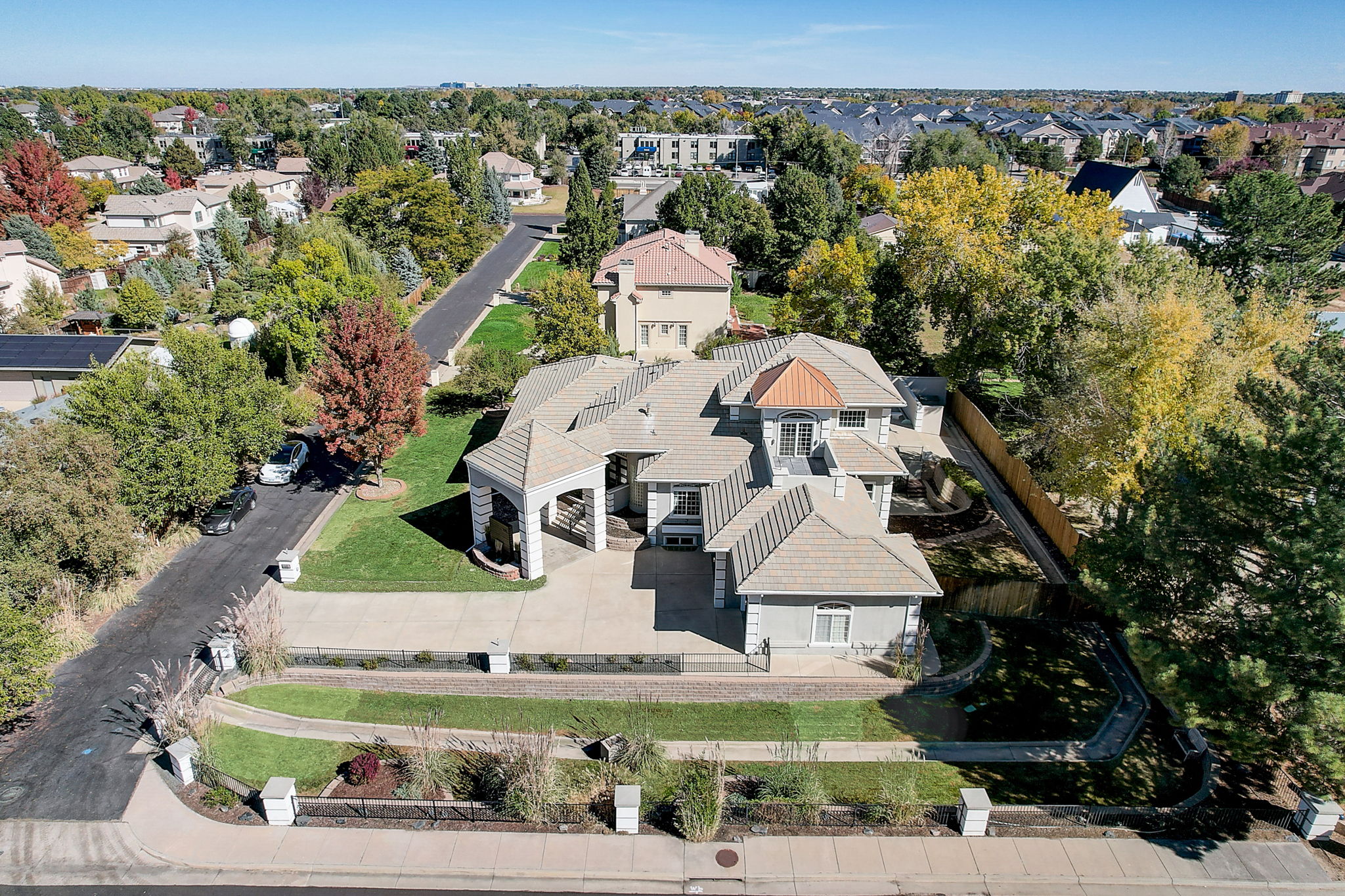 S Willow Ct-085