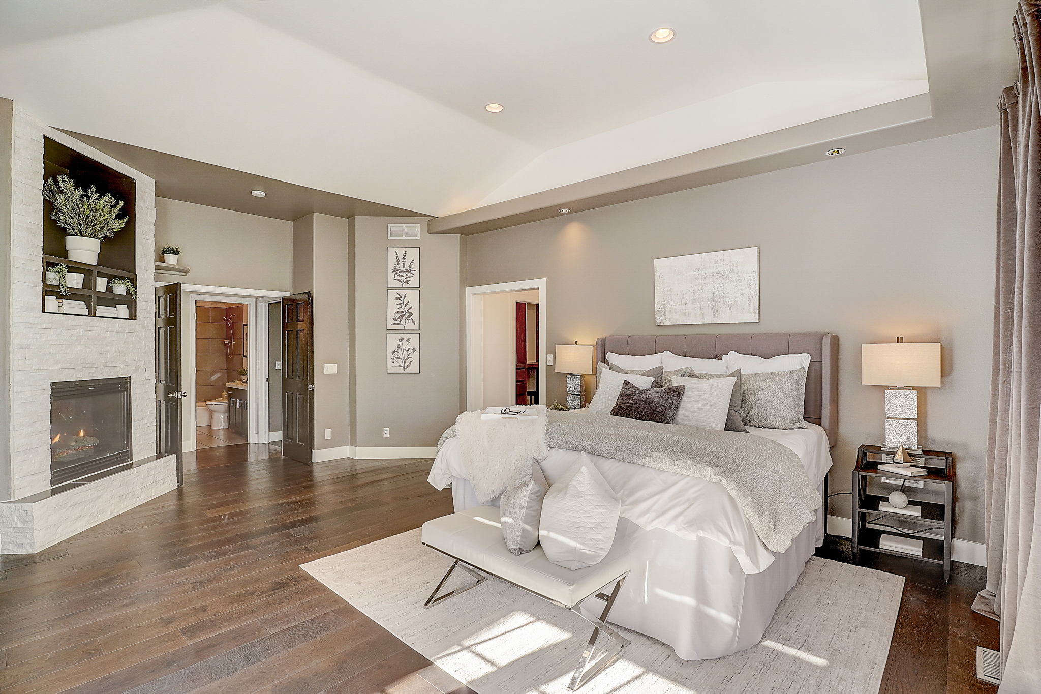 S Willow Ct-034