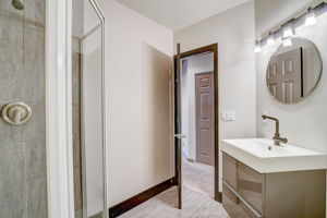 S Willow Ct-068