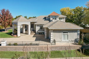 S Willow Ct-083