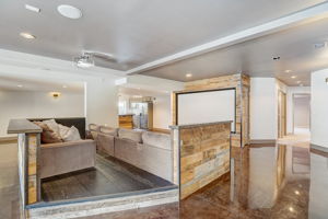 S Willow Ct-057
