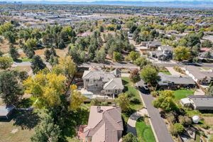 S Willow Ct-100