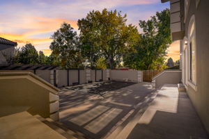 S Willow Ct- VT-002