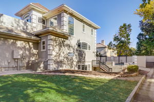 S Willow Ct-072