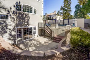 S Willow Ct-073