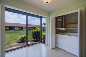 laundry area (off Florida room)