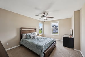 Reeder Rdg-L2310-033.jpg