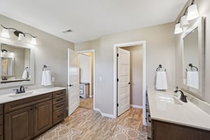 Reeder Rdg-L2310-048.jpg