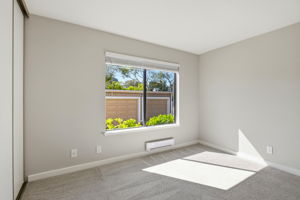 017_F8_1687 Bayridge Way 105