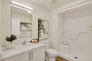  Photo 27