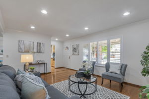010_1687 Mendenhall Dr