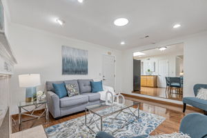 012_1687 Mendenhall Dr