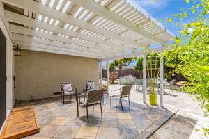 036_1687 Mendenhall Dr