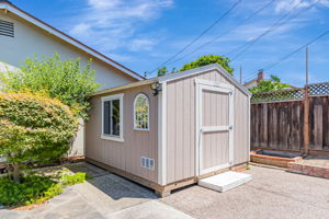 039_1687 Mendenhall Dr