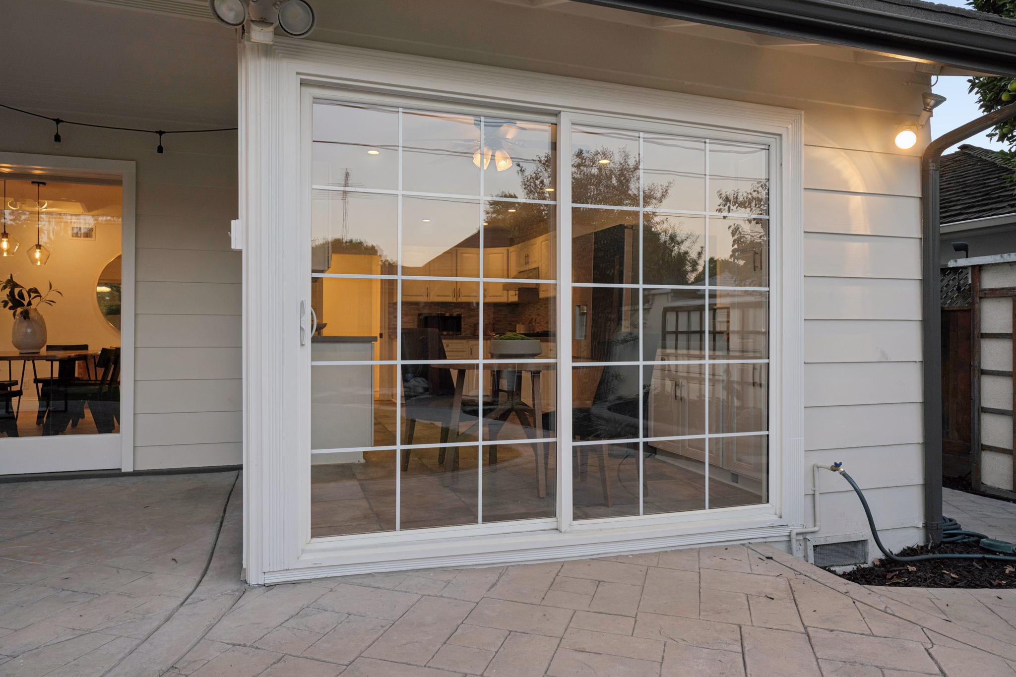  Photo 135