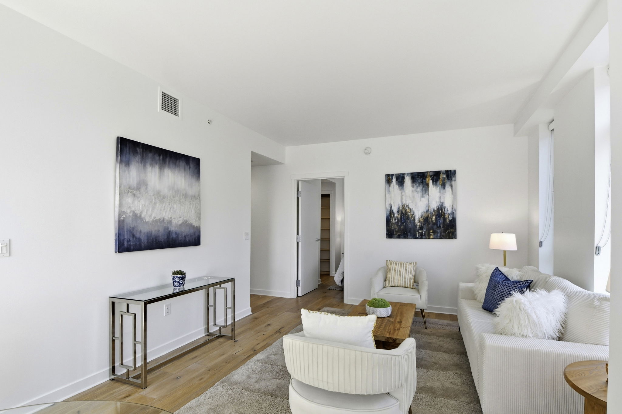 016_F8_1688 Pine St_