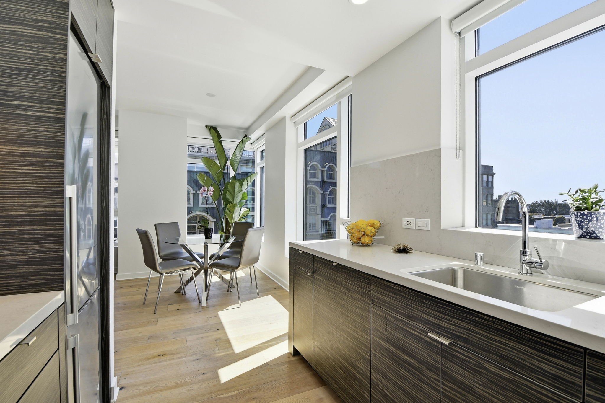 025_F8_1688 Pine St_