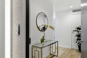012_F8_1688 Pine St_