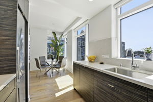 025_F8_1688 Pine St_