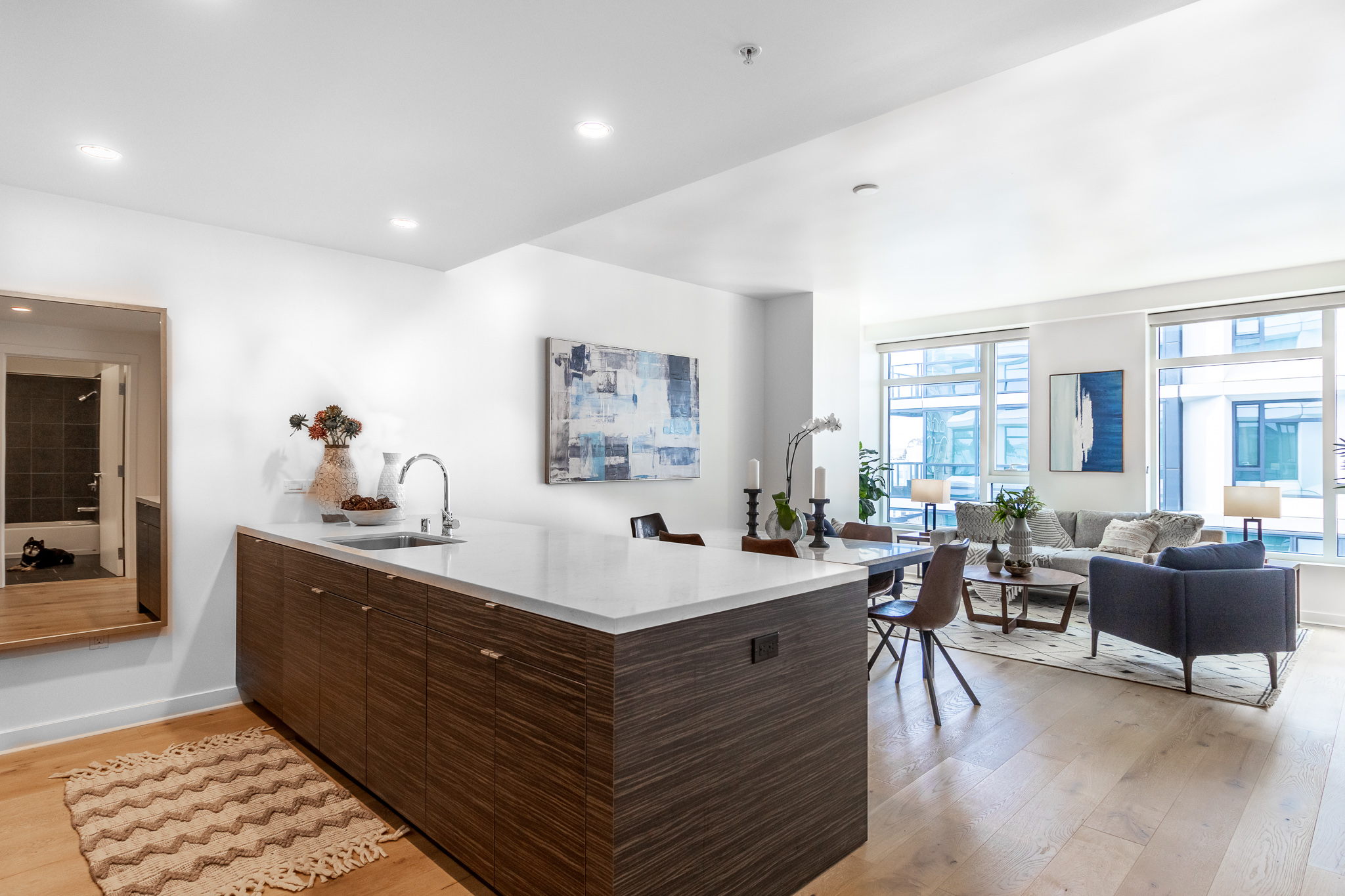 1688 Pine St, San Francisco, CA 94109, USA Photo 4