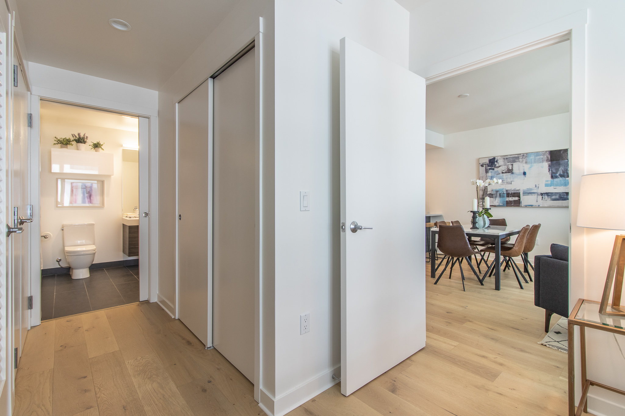 1688 Pine St, San Francisco, CA 94109, USA Photo 11