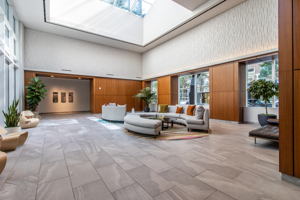1688 Pine St, San Francisco, CA 94109, USA Photo 14