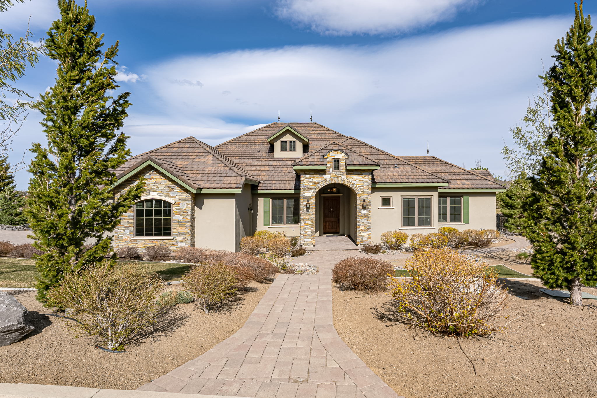 16880 Salut Ct, Reno, NV 89511, USA Photo 3