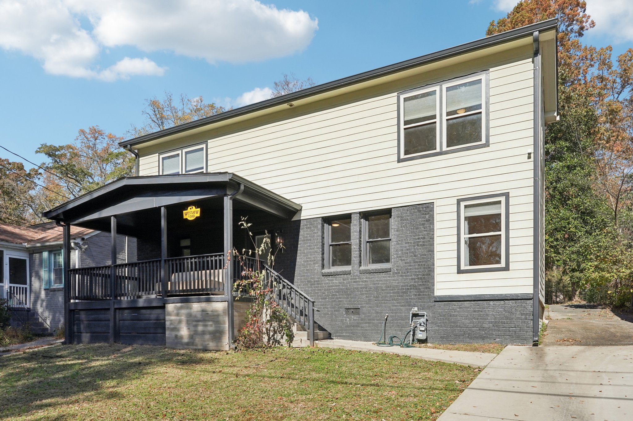 Derry Ave SW-S1911-003.jpg