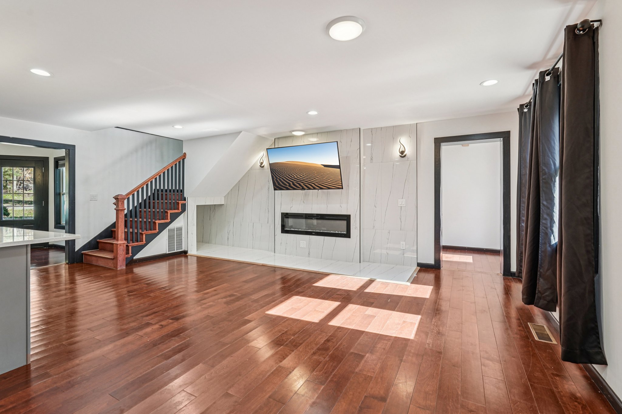 Derry Ave SW-S1911-006.jpg