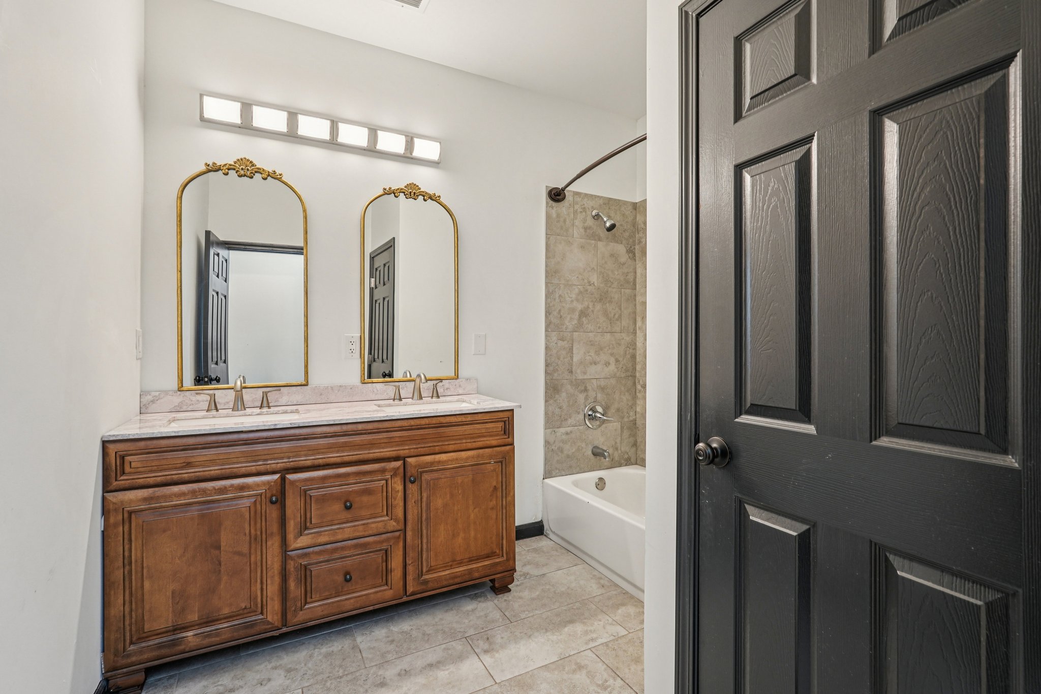 Derry Ave SW-S1911-044.jpg