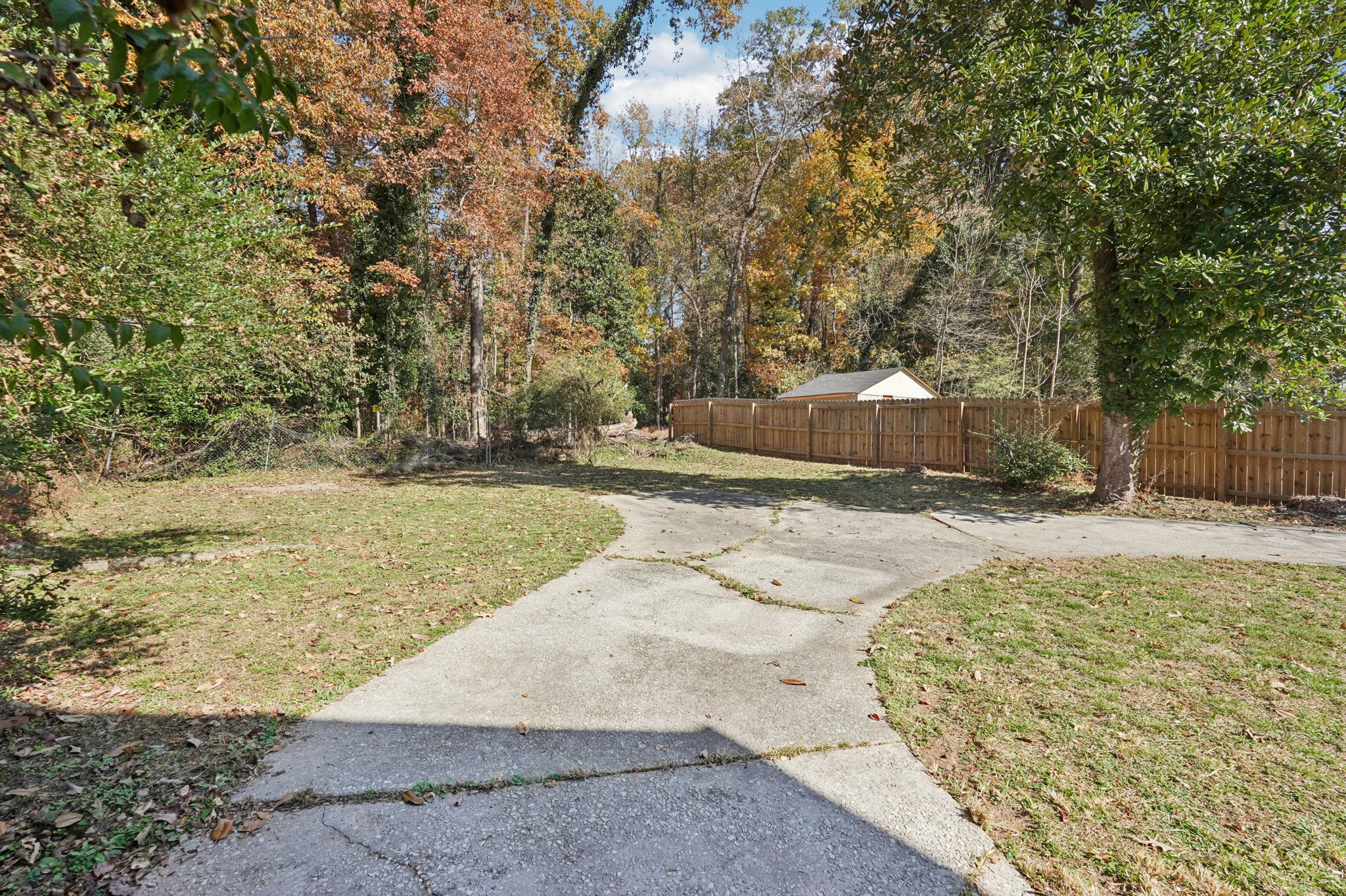 Derry Ave SW-S1911-062.jpg