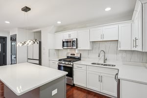 Derry Ave SW-S1911-015.jpg